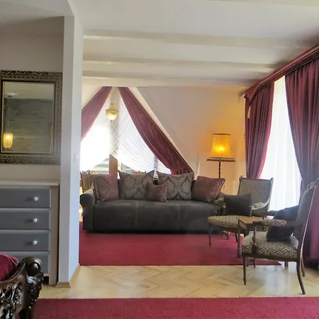 Residenz Polenia 3* זקופאנה